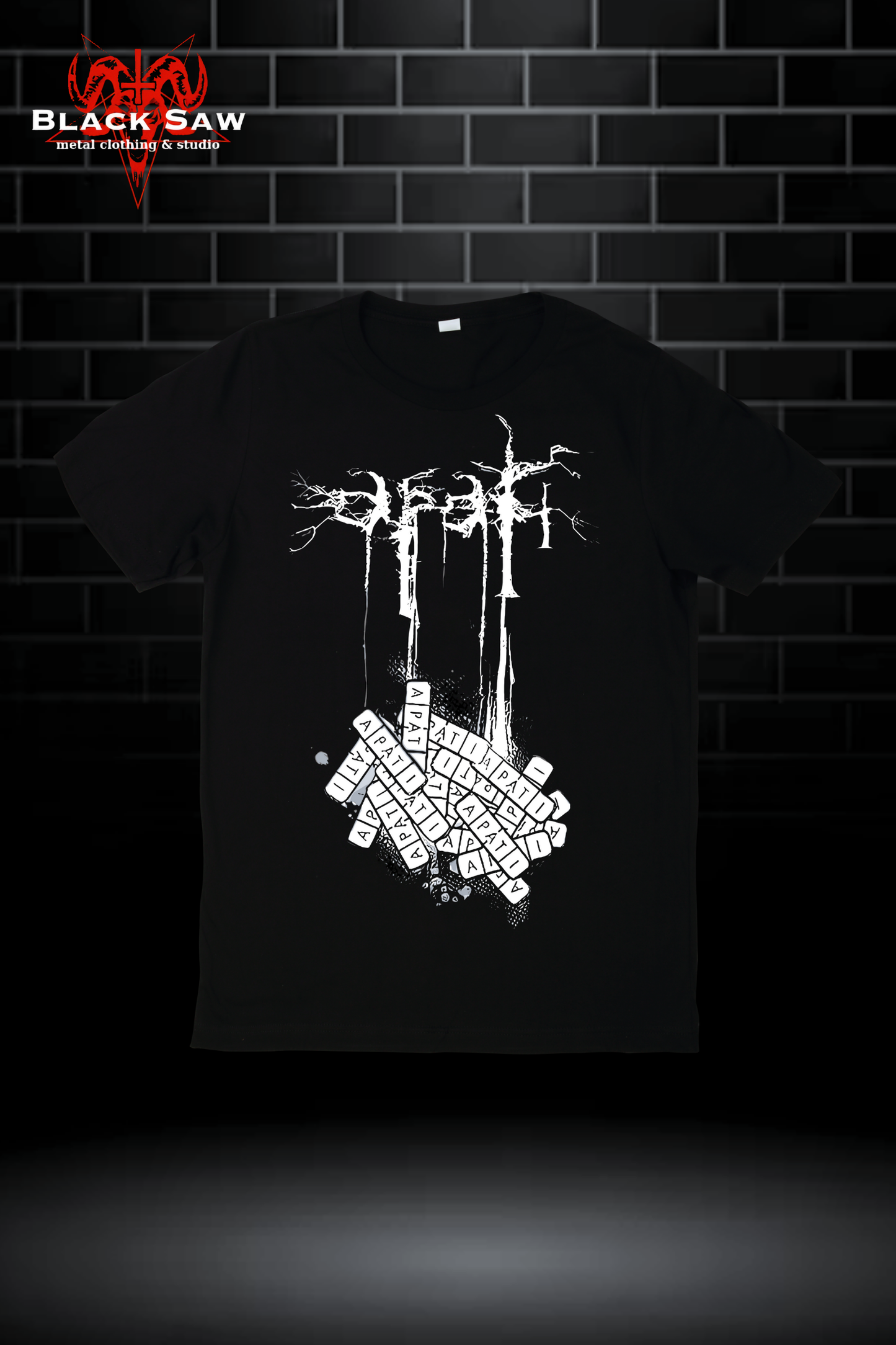 Apati Tee